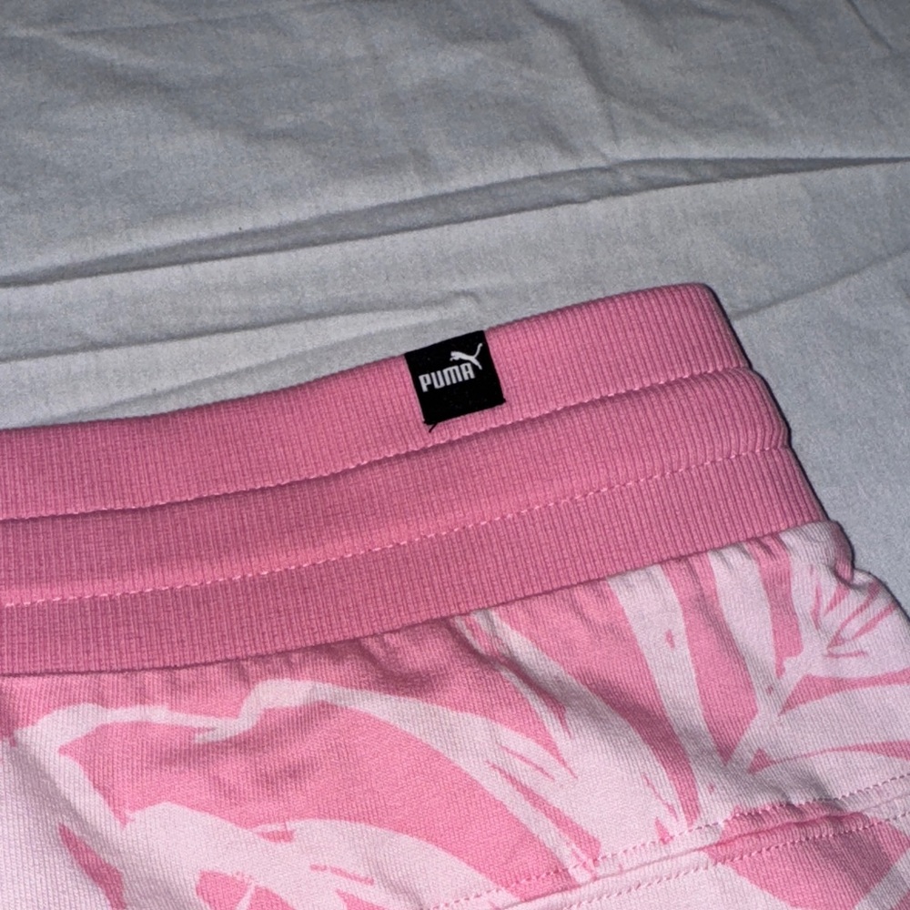 Puma Pink Leaf Print Skirt - Picture 6 of 9